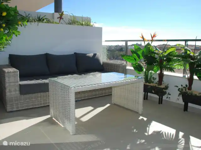 Appartement familial de luxe à Zuid  | Espagne, Costa Blanca, Orihuela Costa - appartement Balcon avec ensemble de salon