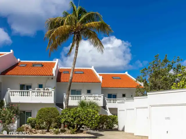 Location de Vacances Bonaire, Bonaire, Belnem, appartement - Appartements Belmar en bord de mer  Appartement au rez-de-chaussée derrière les palmiers
