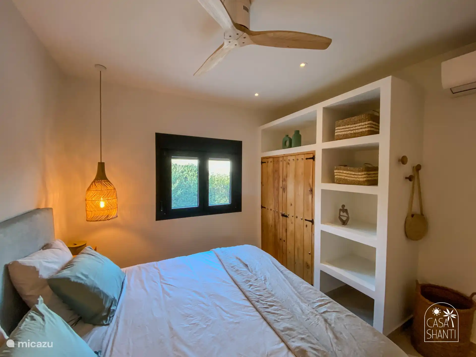 Das Hauptschlafzimmer.