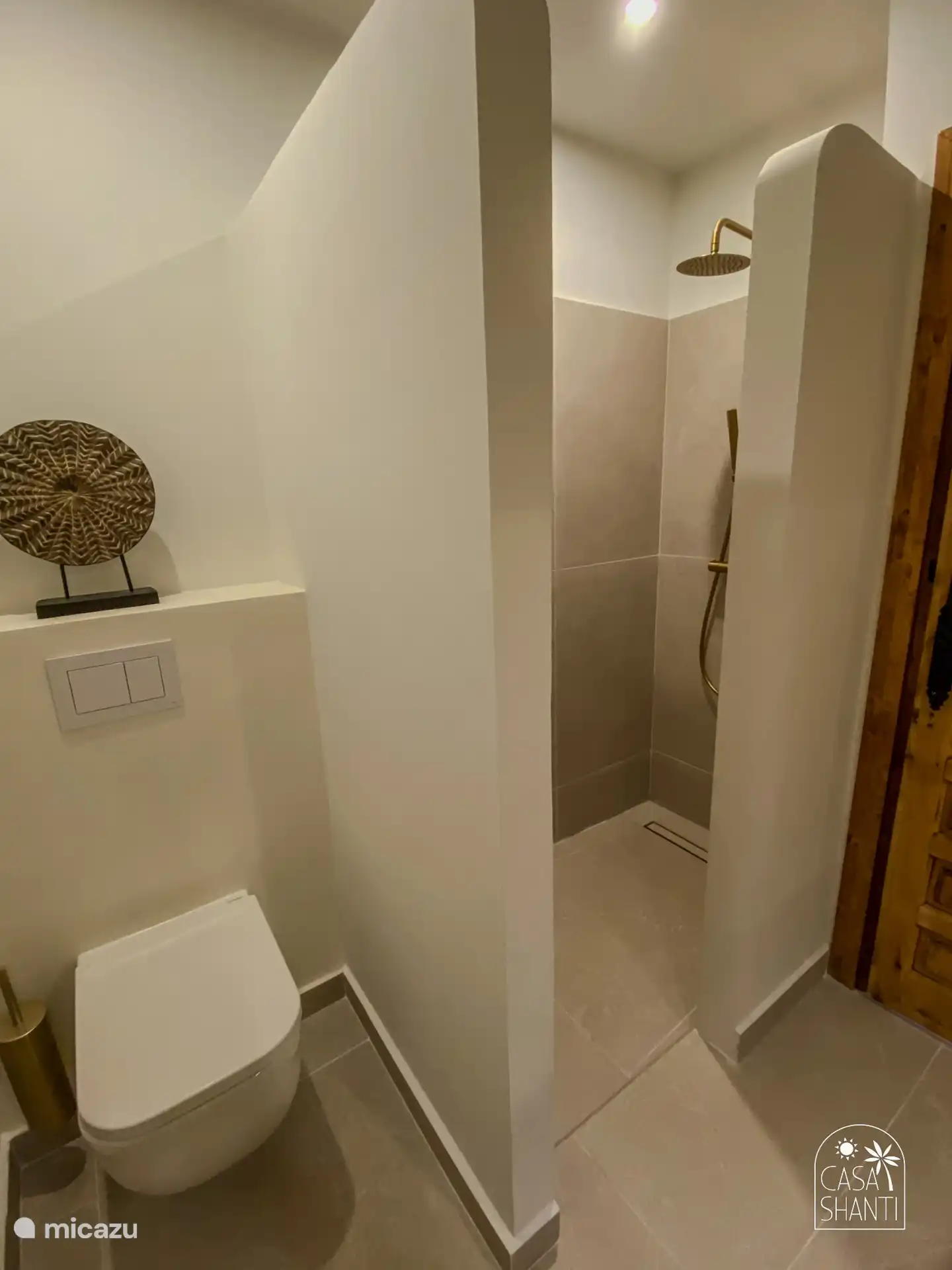 Das Badezimmer im Erdgeschoss.