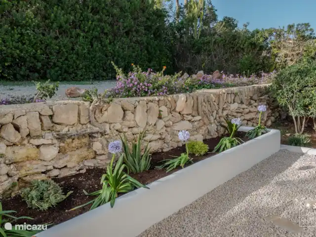 Casa Shanti | Espagne, Costa Blanca, Jávea - villa Le jardin avec, entre autres, Agapan Luminaires