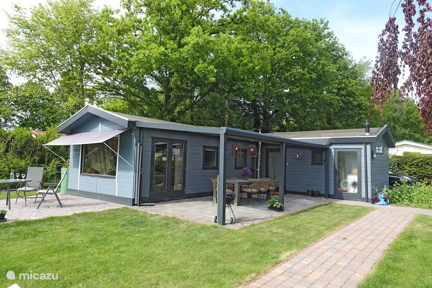 5 pers. Chalet De Wilg, Stoetenslagh. Op kleinschalig park,   met veel privacy en vrij uitzicht over de landerijen. 