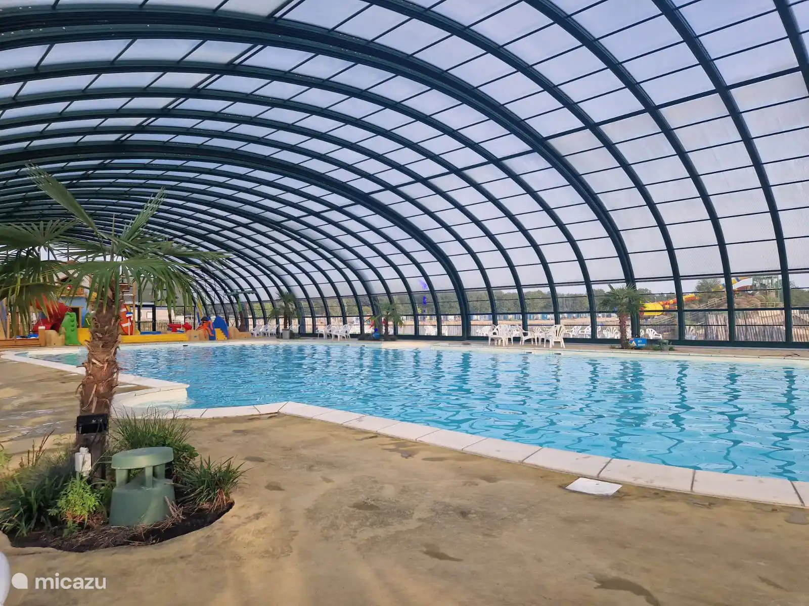 5 persoons Chalet de Wilg, Rheezerveen. Gratis gebruik van 
 Capfun Stoetenslagh, Zwembad voor klein en groot. 