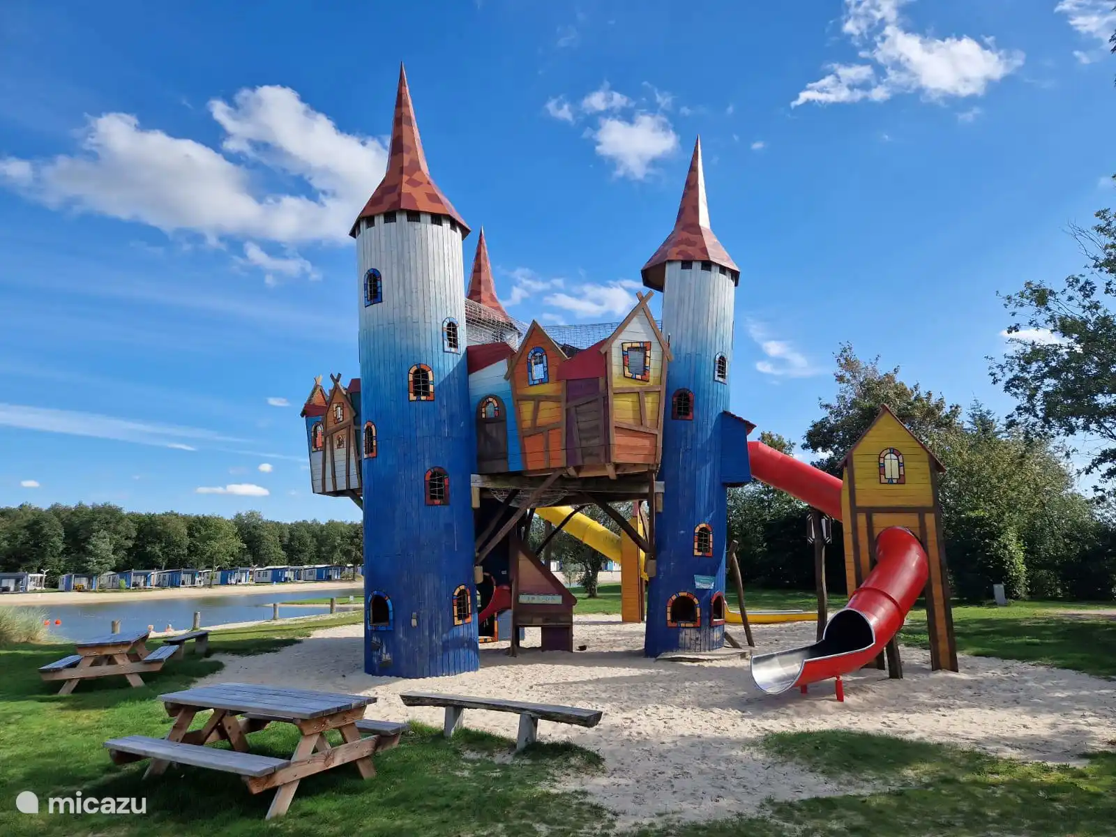 5 persoons Chalet de Wilg, Rheezerveen. Gratis gebruik van Capfun Stoetenslagh, toverkasteel