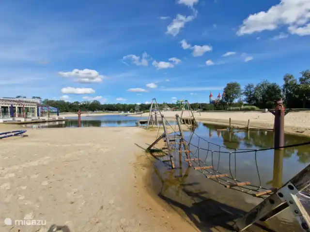 De Wilg, Stoetenslagh huren in Nederland, Overijssel, Rheezerveen - chalet 5 persoons Chalet de Wilg, Rheezerveen. Gratis gebruik van Capfun Stoetenslagh, overal speelplezier aan de waterplas.