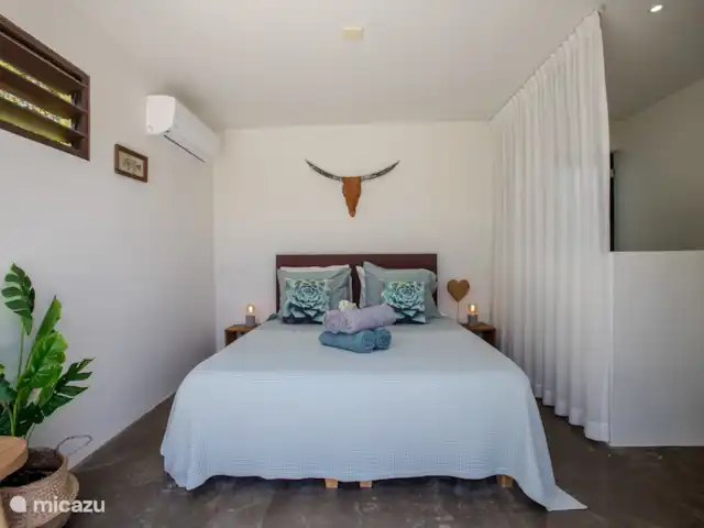 Villa design unique dans un complexe naturel | Curaçao, Curaçao-Centre, Sint Michiel - villa Un lit double confortable de 160 cm de large.
