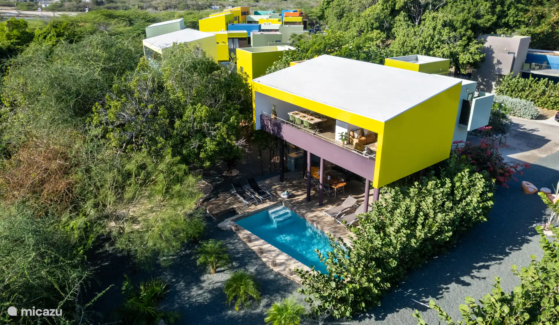 Das Bohemi Resort, in dem sich die Villa Lotus befindet. 3 Gehminuten entfernt befindet sich das bekannte und sehr gute Restaurant X