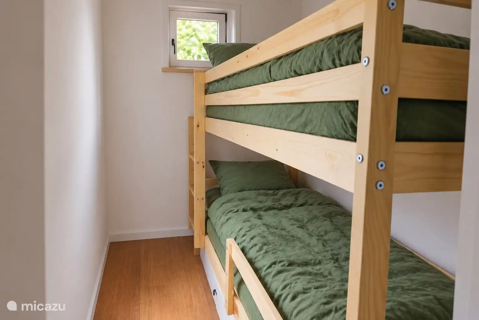 Chambre des enfants, lit 70x1,90