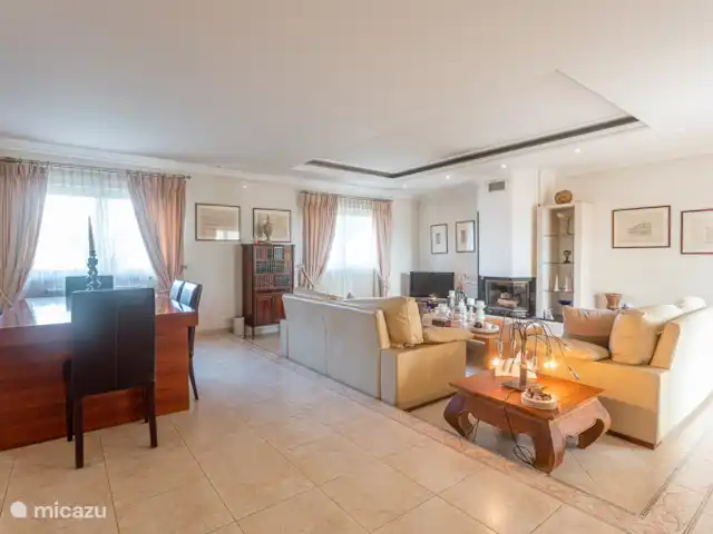 Villa Celeste en Portugal, Costa de Lisboa, Setúbal - villa Sala de estar con comedor