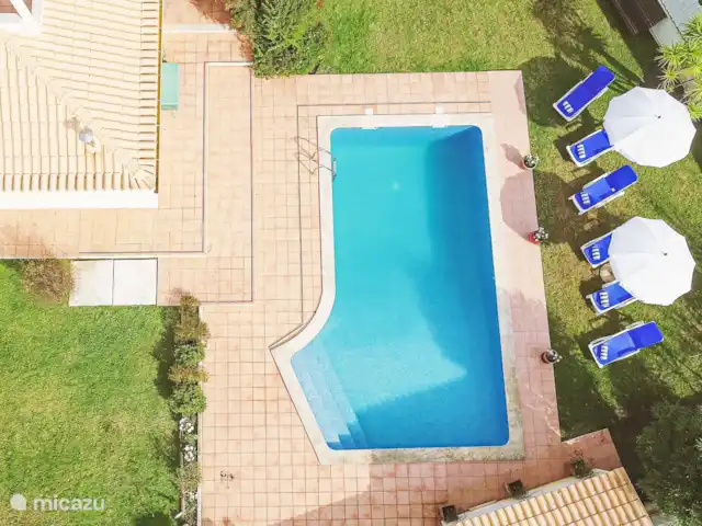 Villa Celeste en Portugal, Costa de Lisboa, Setúbal - villa Vista superior de la piscina