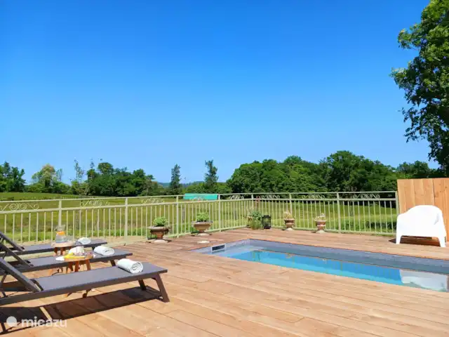 Uni-Vert avec piscine privée | France, Haute-Vienne, Coussac-Bonneval - gîte / cottage Piscine