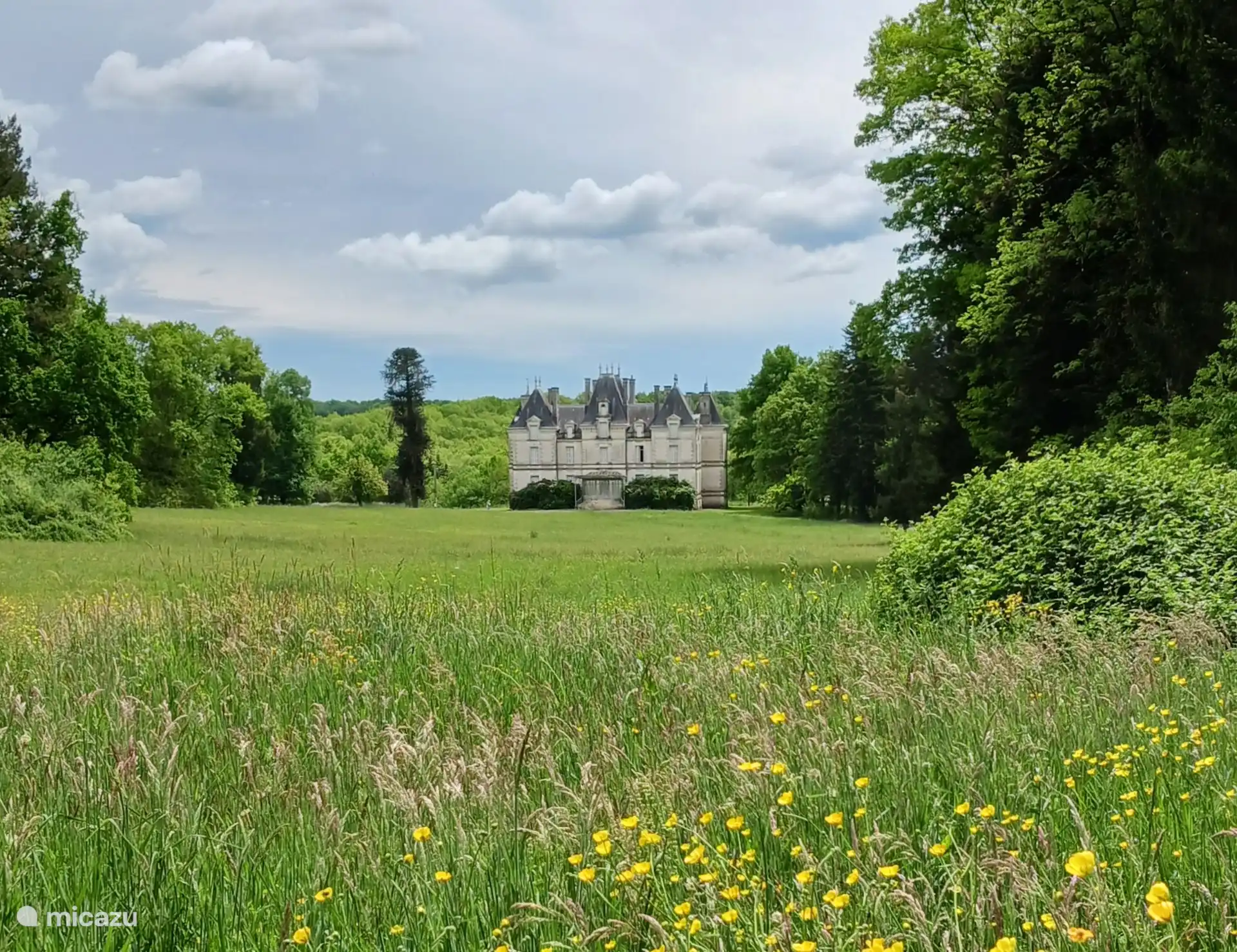 Wandern im Château de Chauffaille in Coussac-Bonneval