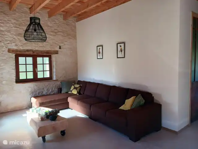 Uni-Vert avec piscine privée | France, Haute-Vienne, Coussac-Bonneval - gîte / cottage Salon