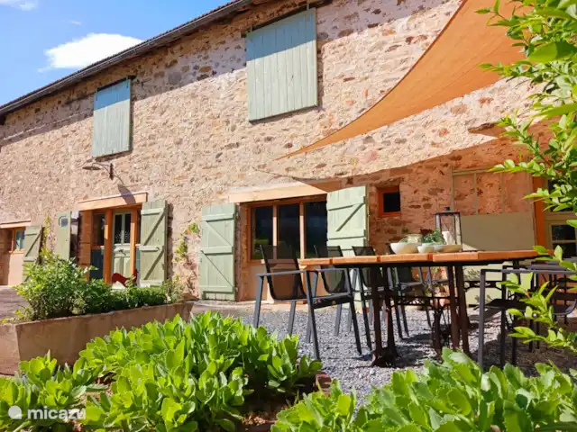 Uni-Vert avec piscine privée | France, Haute-Vienne, Coussac-Bonneval - gîte / cottage Uni-Vert avec piscine privée | France, Haute-Vienne, Coussac-Bonneval - gîte / cottage