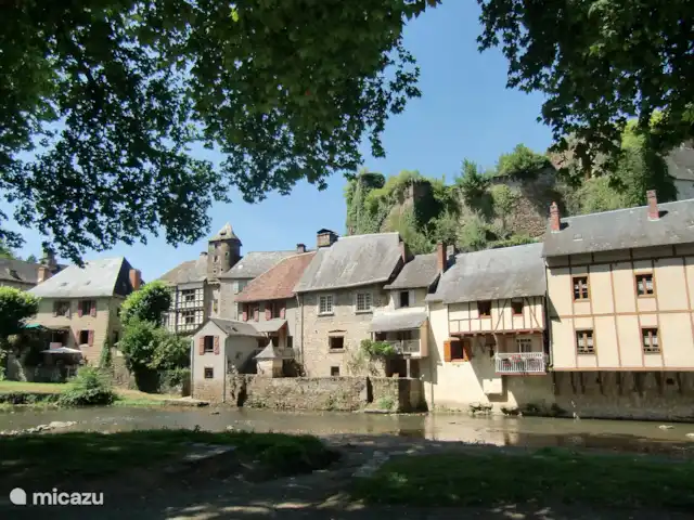 Uni-Vert avec piscine privée | France, Haute-Vienne, Coussac-Bonneval - gîte / cottage Ségur-le-château, l’un des plus beaux villages de France
