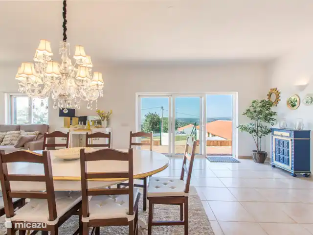 Villa Cristiane en Portugal, Algarve, Silves - villa Zona de comedor en la sala de estar