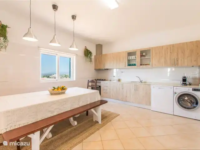 Villa Cristiane en Portugal, Algarve, Silves - villa Cocina con zona de comedor