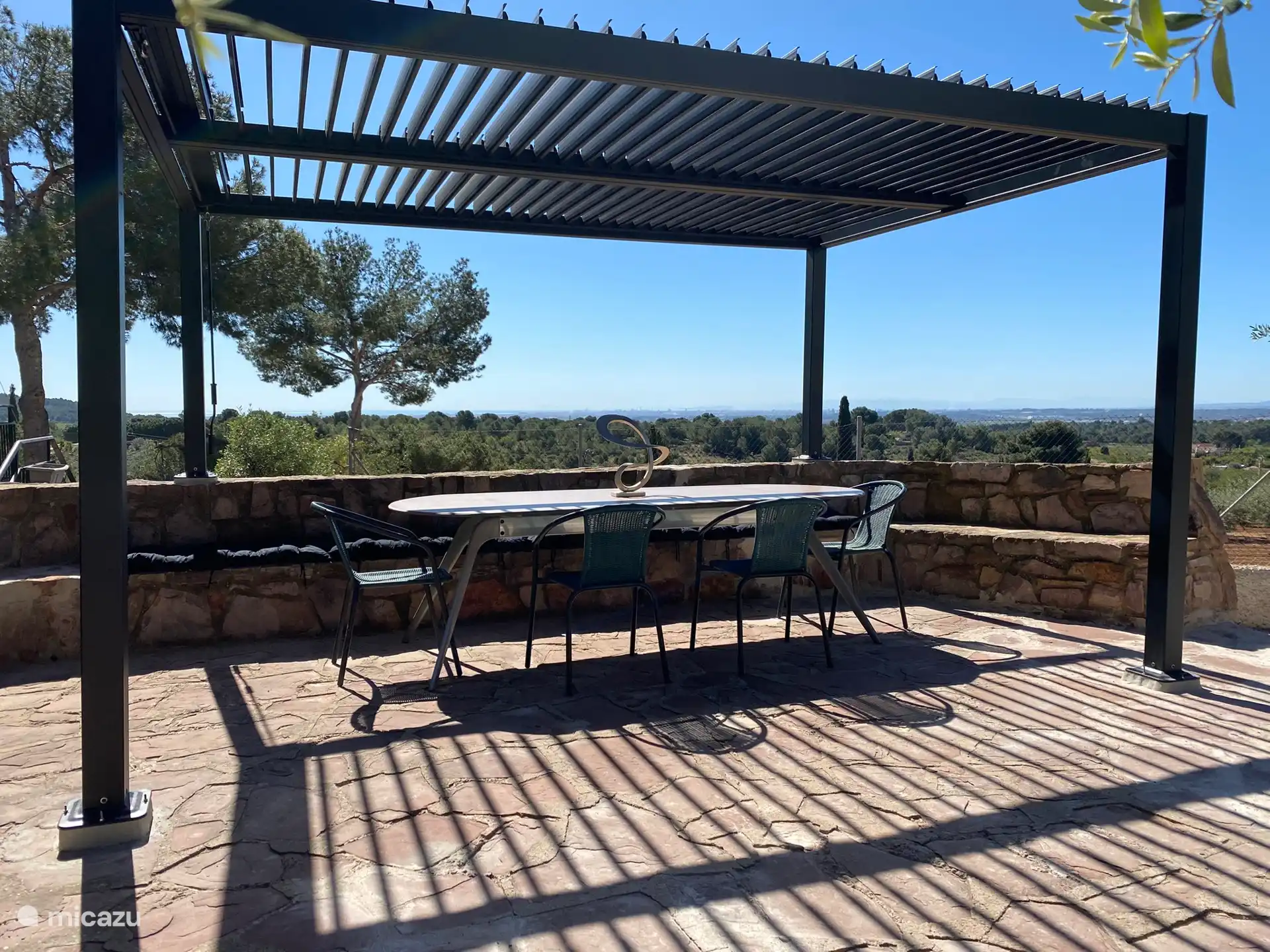 Bioklimatische Pergola