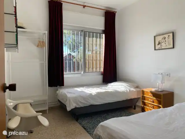 Location de Vacances Espagne, Valence, Valence (ville), villa - Villa Valencia Sunset Chambre 4 située au niveau supérieur - 2 lits simples