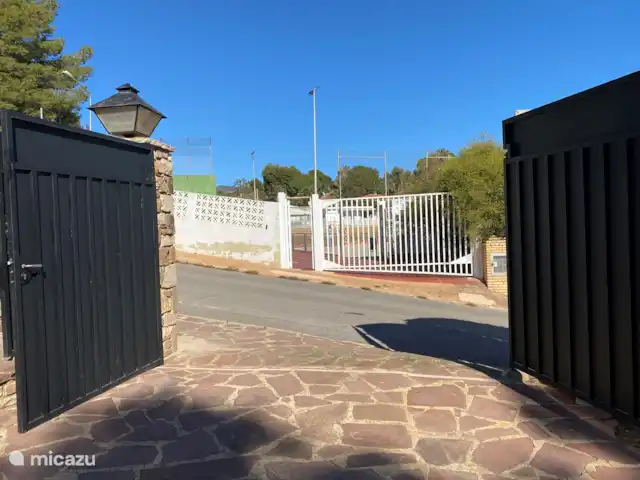Location de Vacances Espagne, Valence, Valence (ville), villa - Villa Valencia Sunset Entrée au Club Corral Nou... à quelques pas de la porte de la Villa
