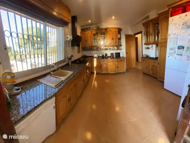 Location de Vacances Espagne, Valence, Valence (ville), villa - Villa Valencia Sunset Cuisine principale à l’étage supérieur