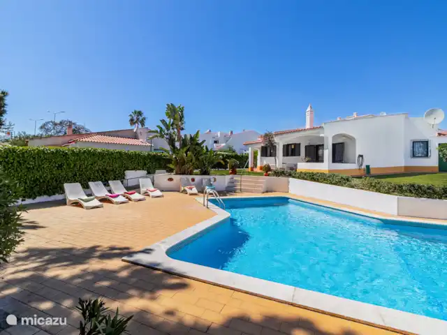 Villa das Acacias huren in Portugal, Algarve, Albufeira - villa Zwembad