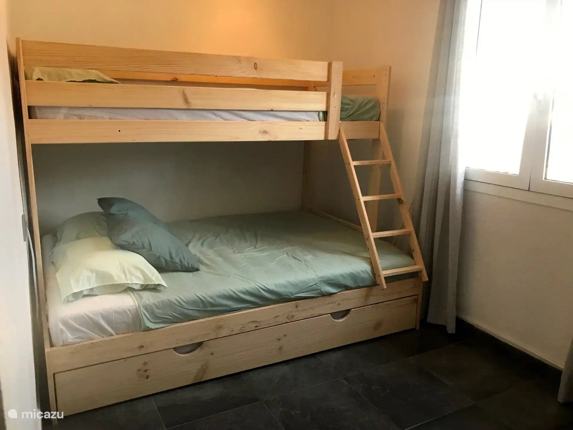 Schlafzimmer 3
