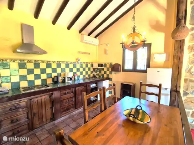 Location de Vacances Espagne, Andalousie, Tolox, chalet - Maison d’agritourisme Gauguin
