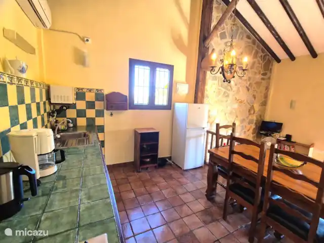 Location de Vacances Espagne, Andalousie, Tolox, chalet - Maison d’agritourisme Gauguin