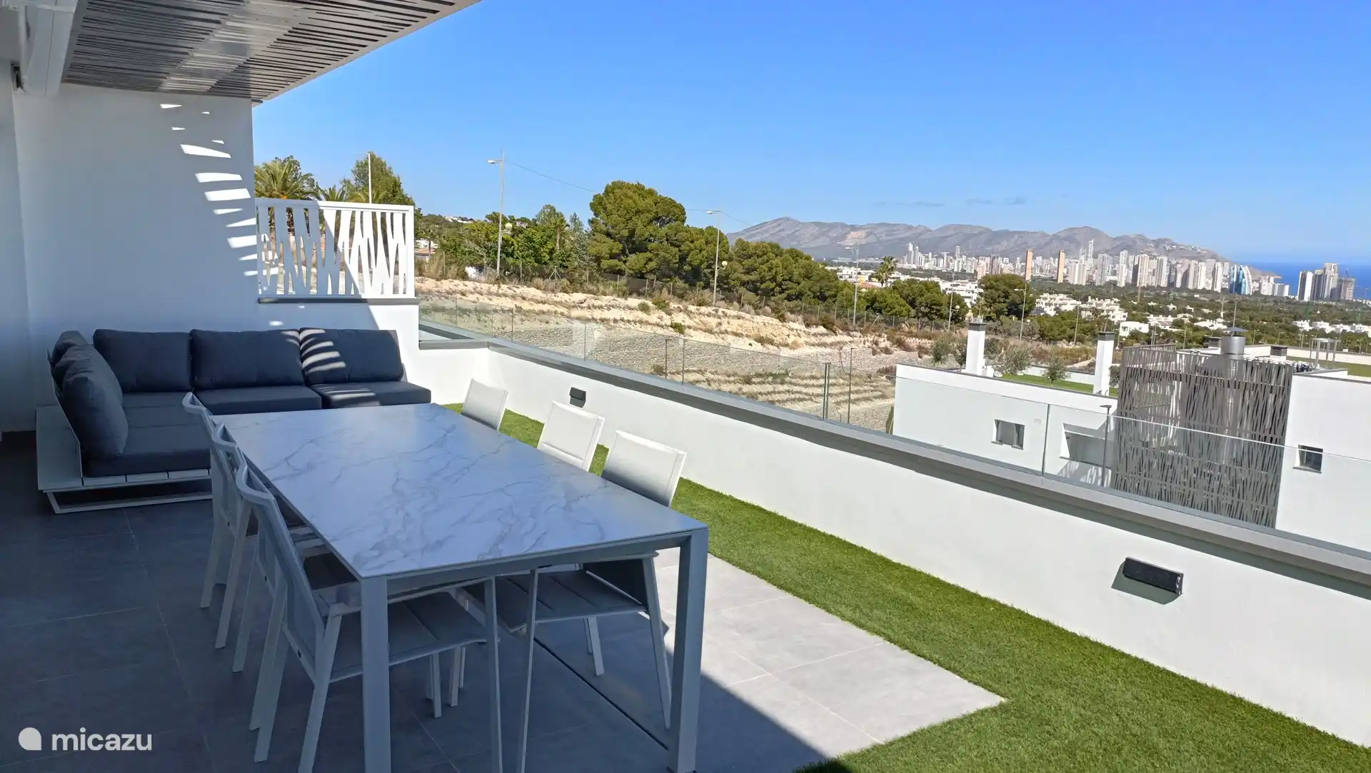 Sala de estar en la terraza