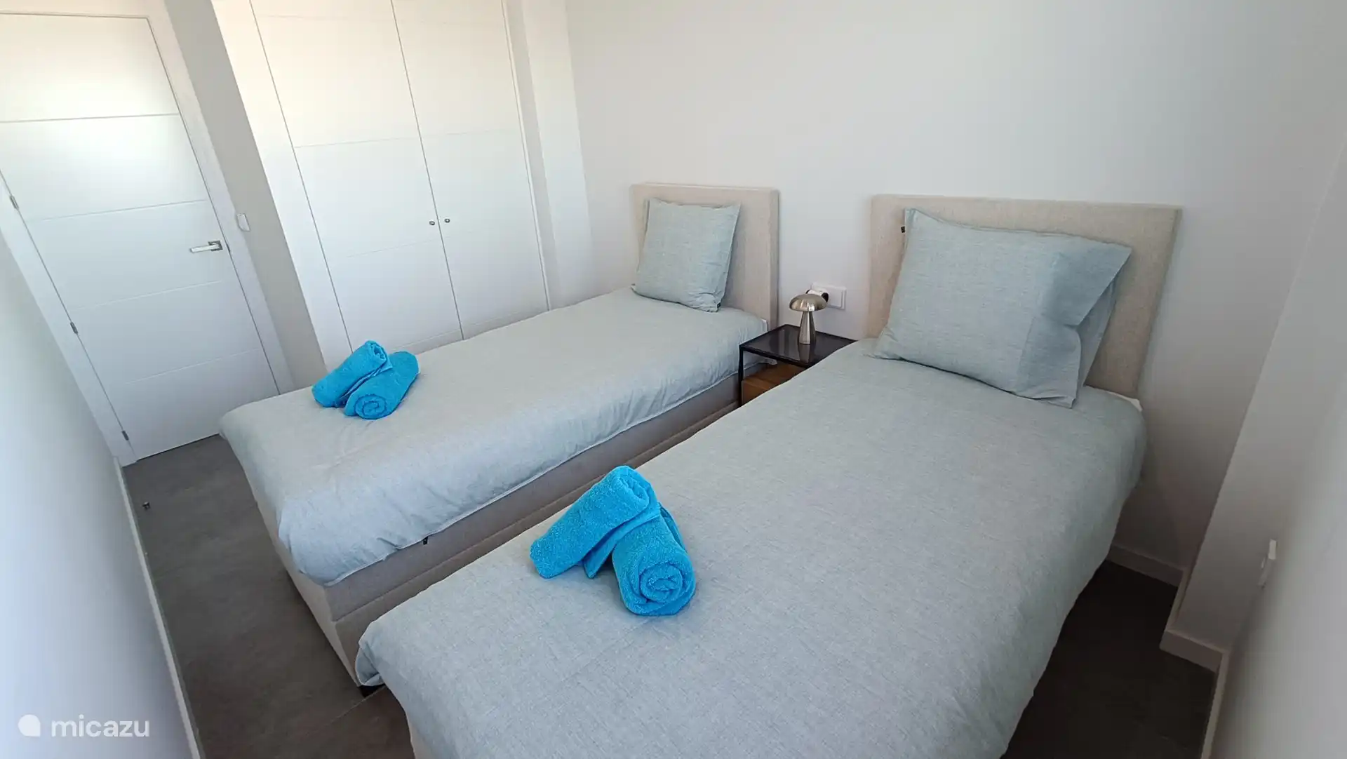 Dormitorio 2: 2 camas de 90 x 200