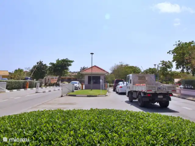 Villa Jazmyn 27 @ Blue Bay Curacao huren in Curaçao, Curacao-Midden, Blue Bay - villa 24 uurs beveiliging