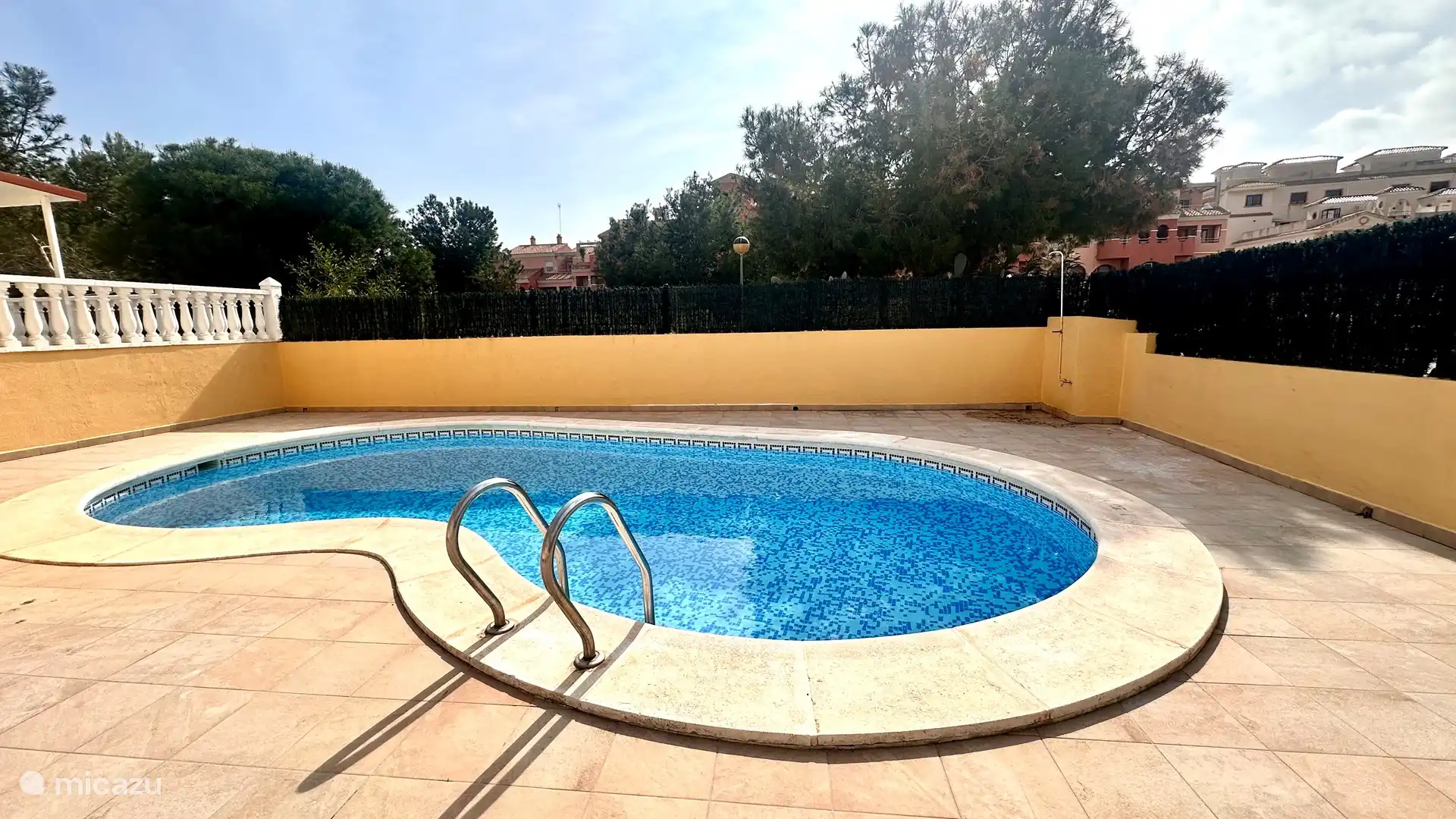 Gemeenschappelijk zwembad