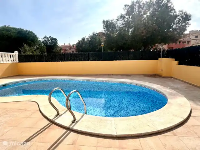 Casa Kim en España, Costa Blanca, Orihuela - casa paredada Piscina comunitaria