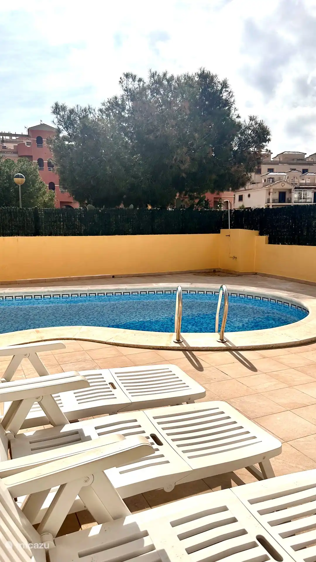 Gemeenschappelijk xwembad