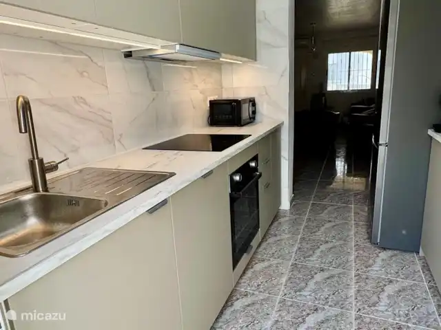 Casa Kim en España, Costa Blanca, Orihuela - casa paredada
