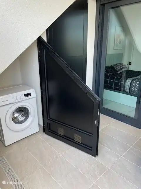 Machine à laver sur la terrasse