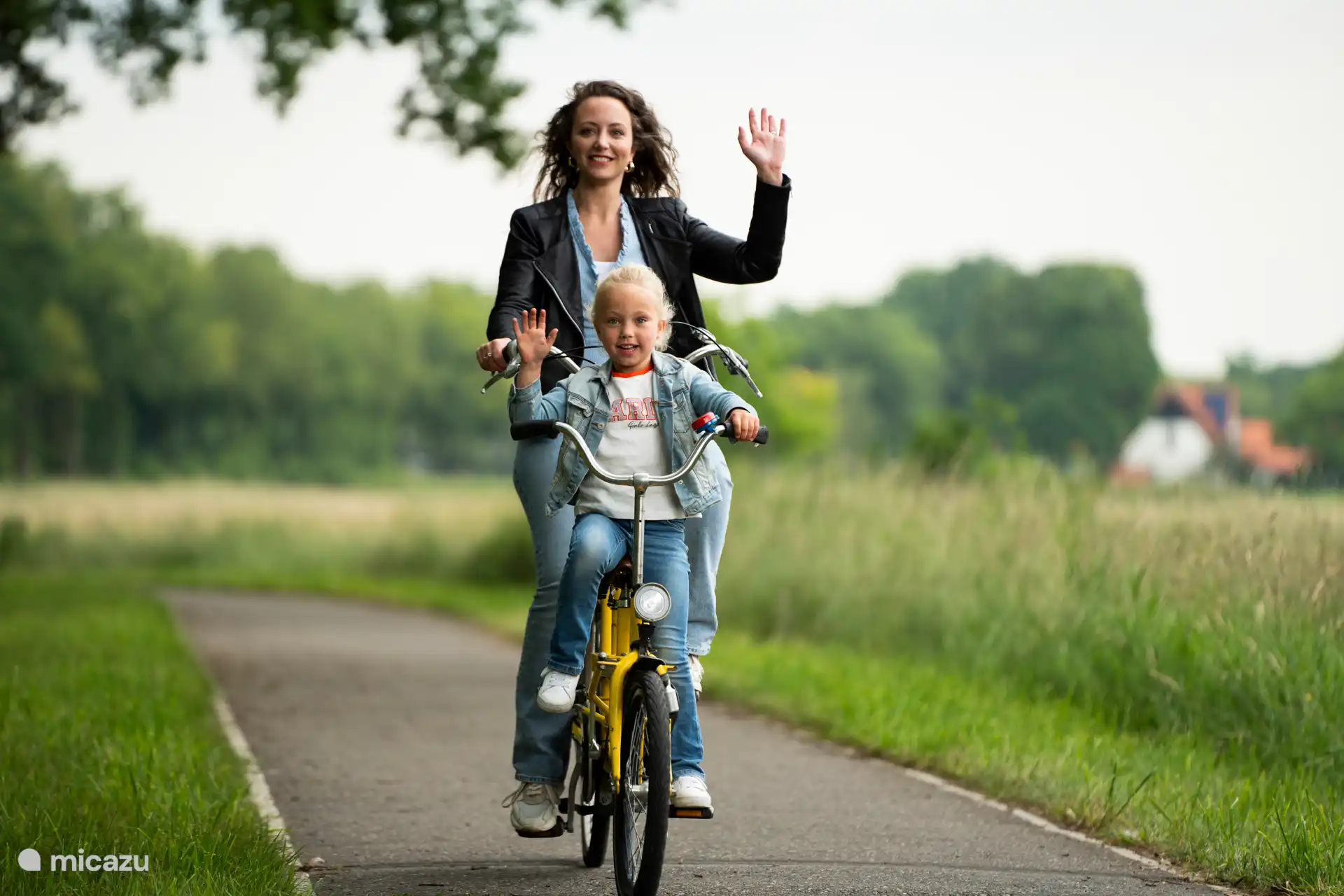 Entdecken Sie die einzigartige Veluwe mit der ganzen Familie auf einem Tandem.
Zu vermieten beim Veluwe-Spezialisten Garderen