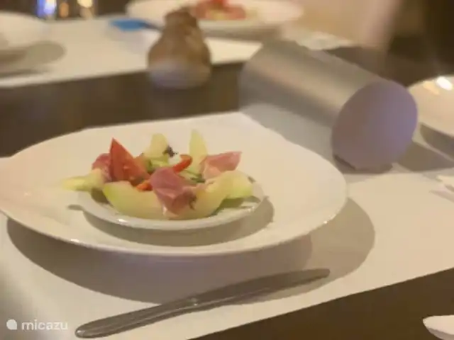 Oudveluwe - cabaña - bosque en Países Bajos, Güeldres, Voorthuizen - casa vacacional Descubra Uniek De Veluwe y disfrute de una buena comida a 800 metros en el restaurante Flavours