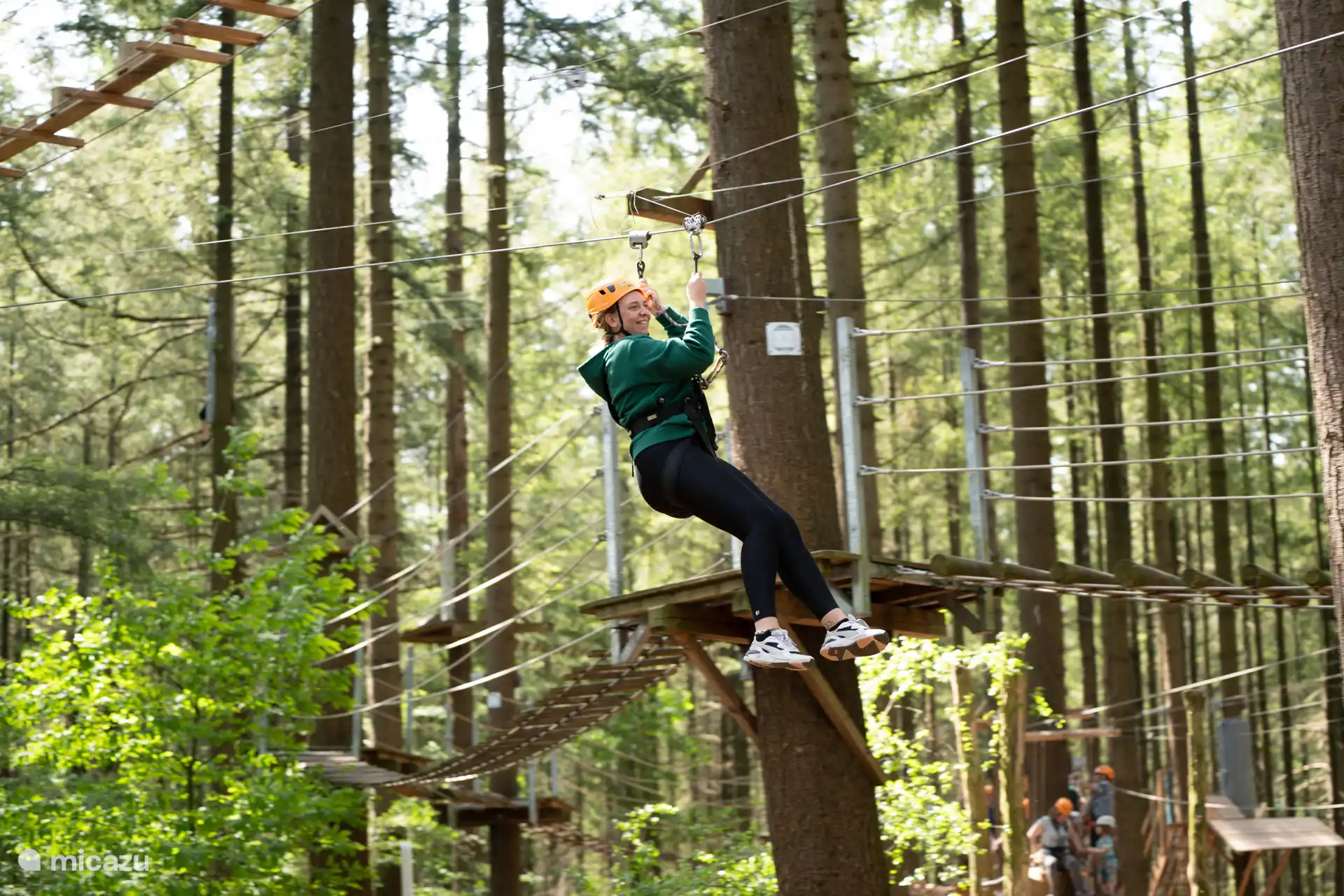 Entdecken Sie das einzigartige De Veluwe und steigen Sie im Kletterwald Garderen in die Lüfte. Sie entscheiden, wie weit Sie gehen!