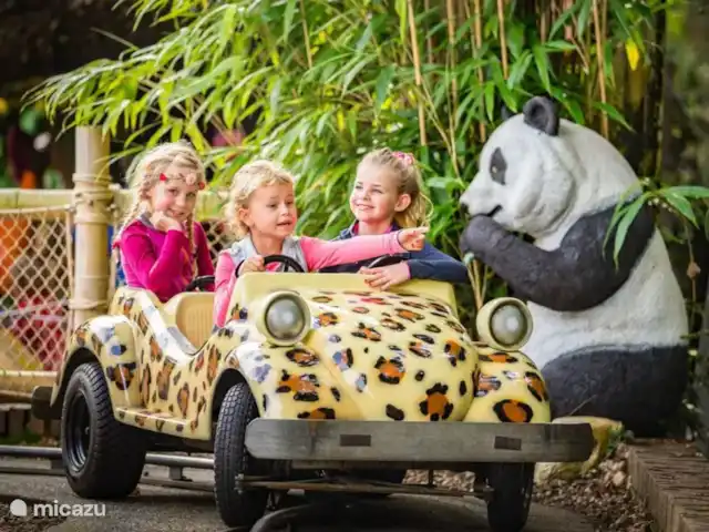 Oudveluwe - cabaña - bosque en Países Bajos, Güeldres, Voorthuizen - casa vacacional Descubra Unique De Veluwe y vaya al parque de atracciones Julianatoren