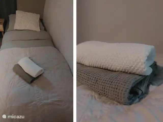 Oudveluwe - cabaña - bosque en Países Bajos, Güeldres, Voorthuizen - casa vacacional Las camas están bien hechas y en la cama se puede poner una toalla y una toalla de playa