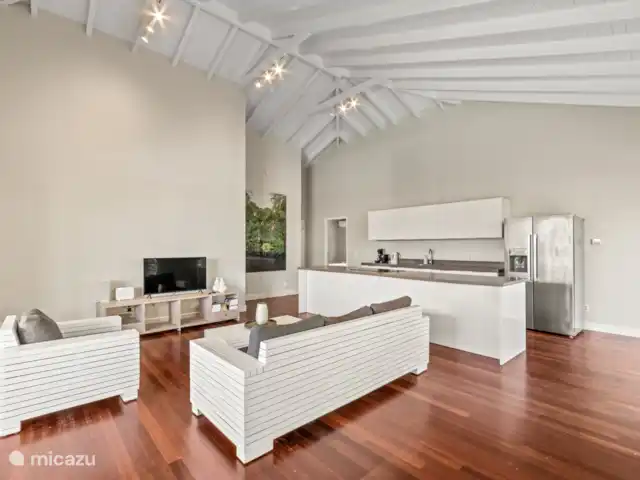 Lotus Rose Jan Thiel | Curaçao, Banda Ariba (est), Vista Royal - villa Salon avec TV avec chaînes néerlandaises