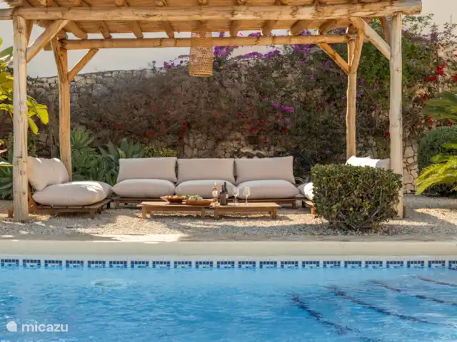 Casa Nassau Moraira / Benissa | Espagne, Costa Blanca, Benissa - villa Coin salon avec pergola au bord de la piscine