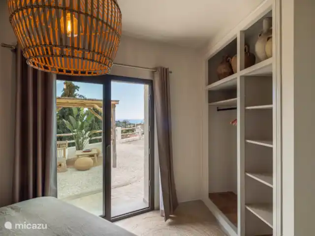 Casa Nassau Moraira / Benissa | Espagne, Costa Blanca, Benissa - villa Vue sur le jardin et la mer depuis l’appartement, chambre 4
