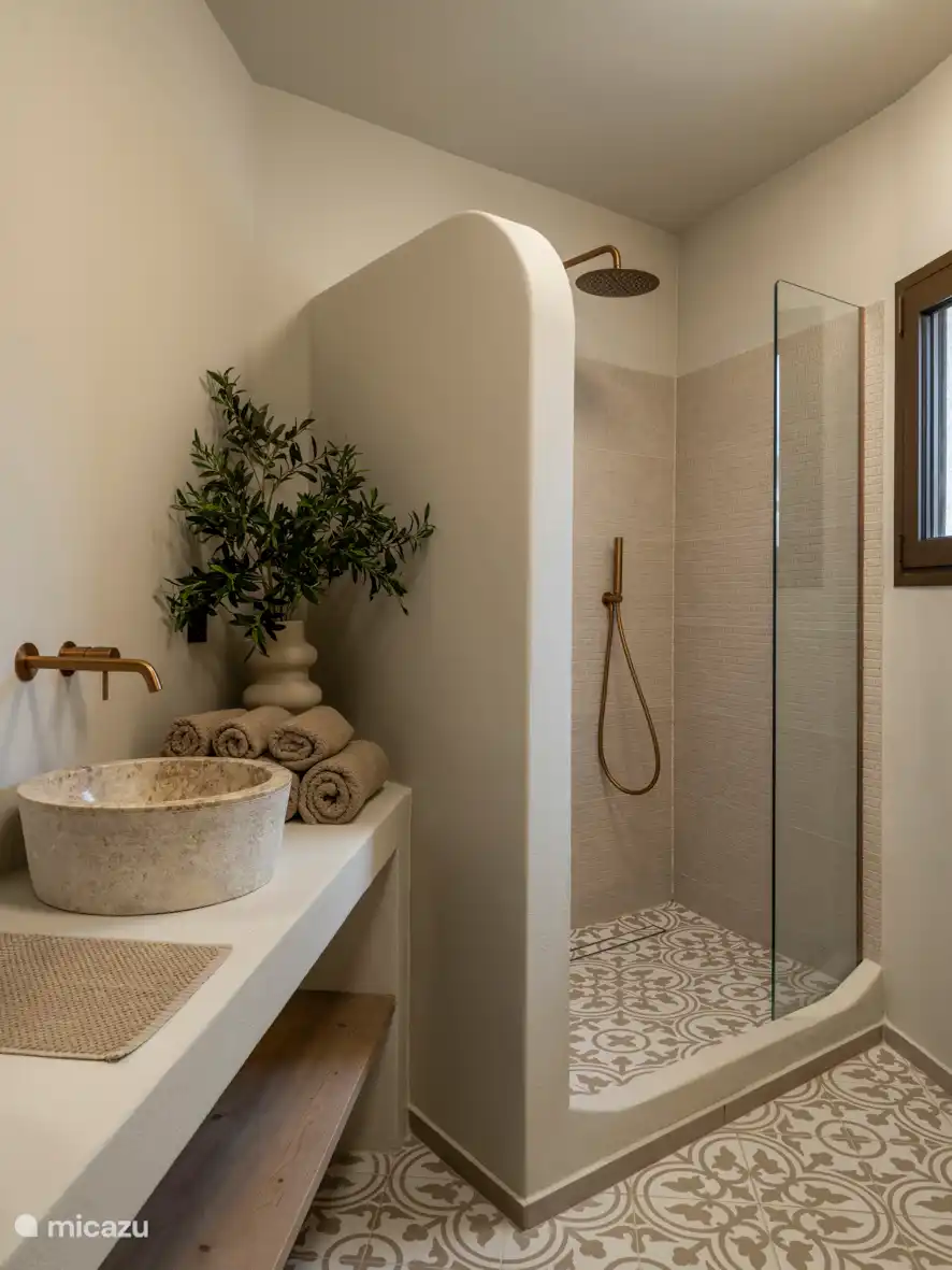 Badezimmer im Schlafzimmer 1