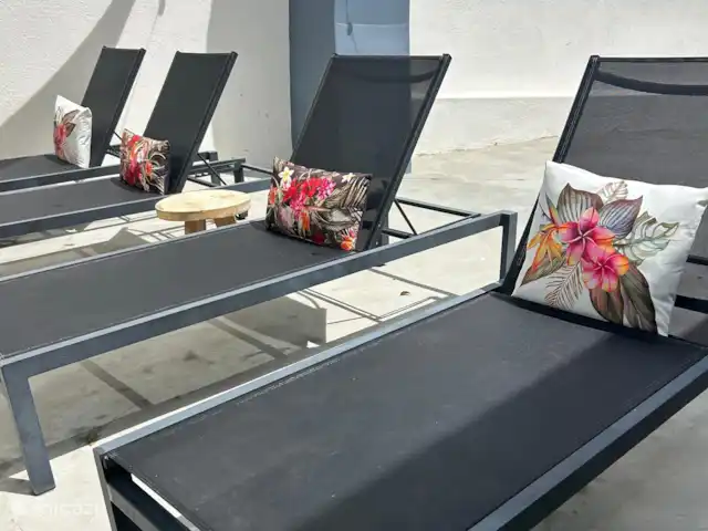 Séjour à Dushi | Curaçao, Curaçao-Centre, Willemstad - villa Chaises longues pour votre piscine privée