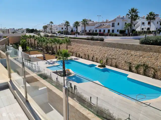 Soleil - Villamartin | Espagne, Costa Blanca, Villamartin - appartement Terrasse avec vue sur la piscine