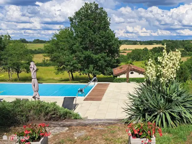Clot des Tilleuls en Francia, Lot y Garona, Masquières - casa rural / cabaña Vista despejada con vistas a la campiña ondulada.