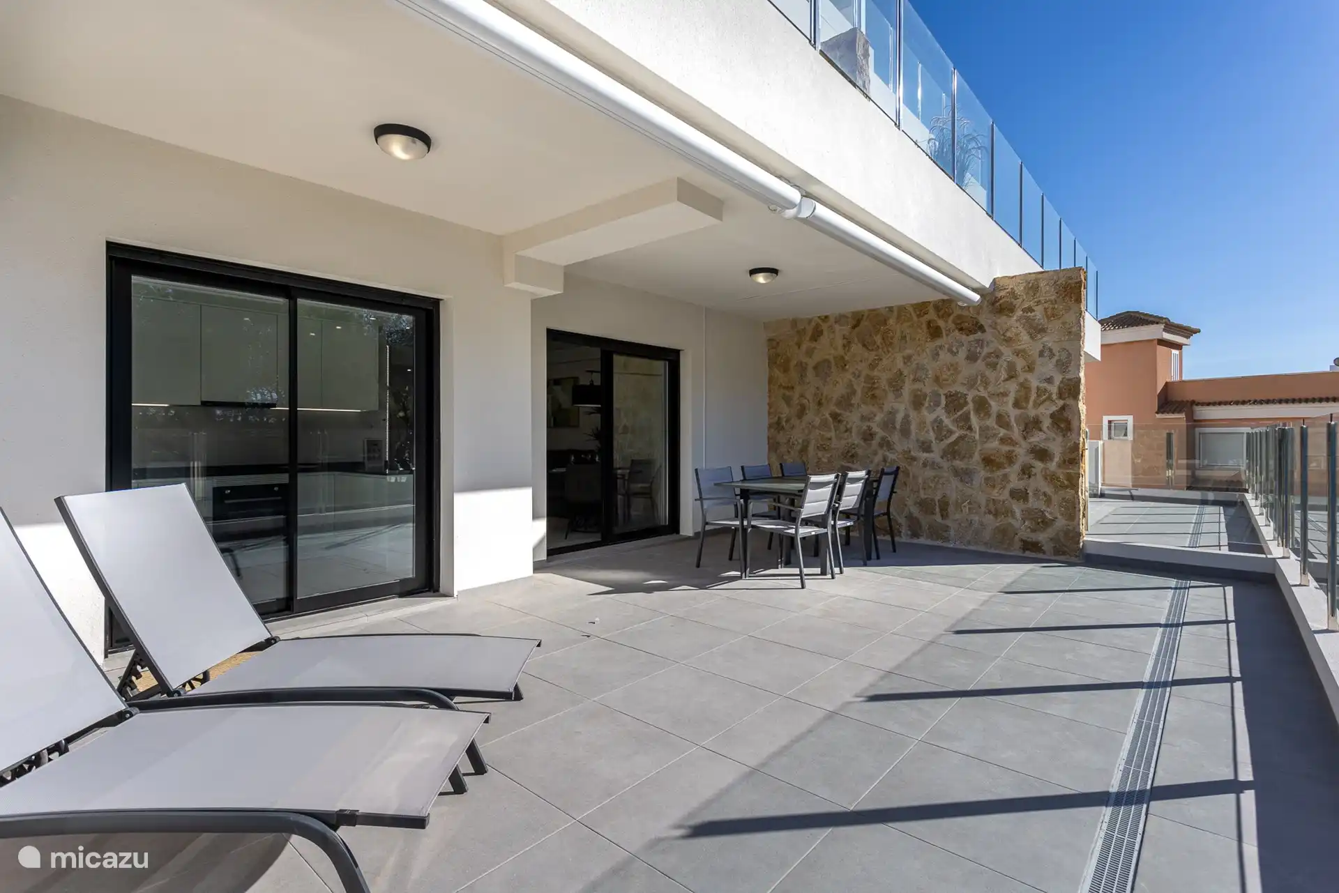 Terrasse 34 m2 exposée Sud